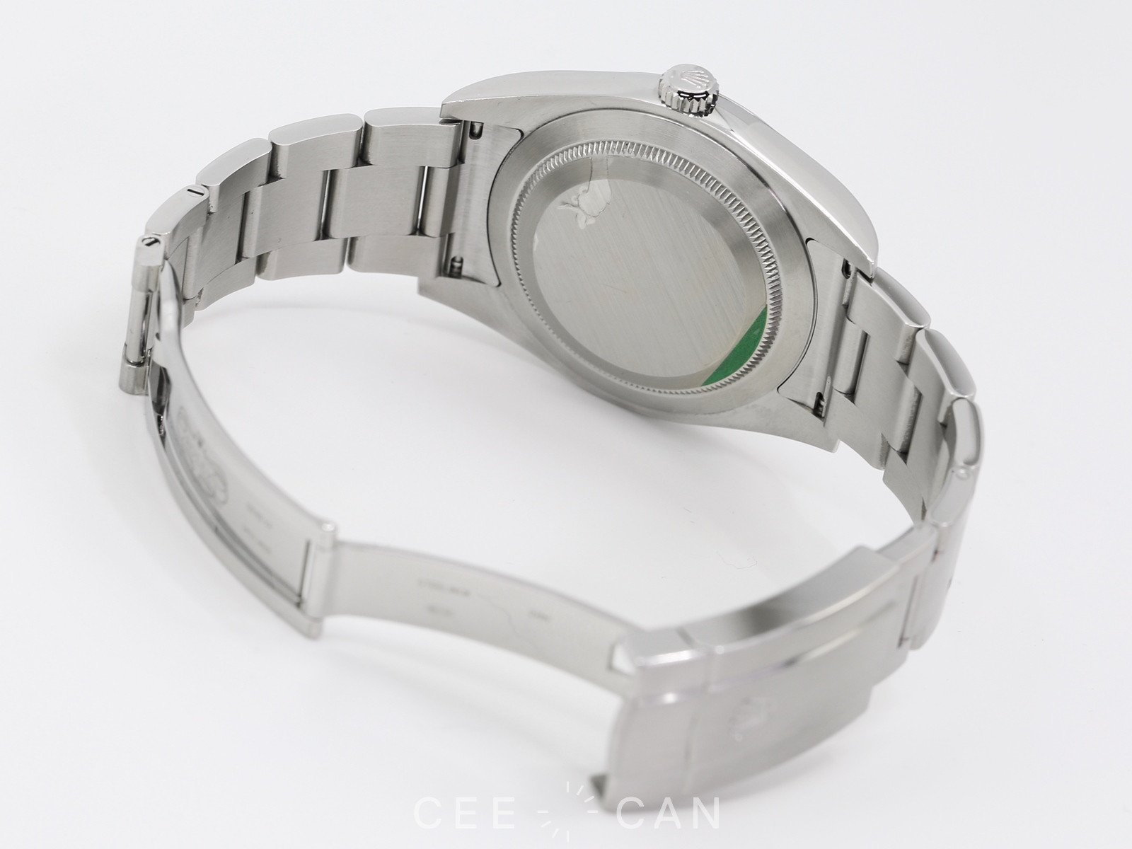 Oyster Perpetual 39 114300_2